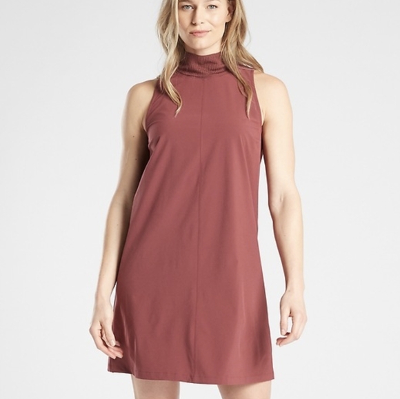 Athleta| INITIATIVE DRESS - Picture 9 of 11